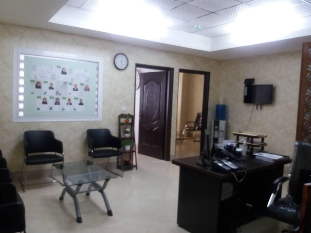 دکتر مهری ازندریانی