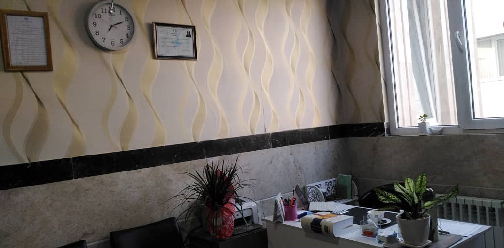 دکتر ندا تیموری