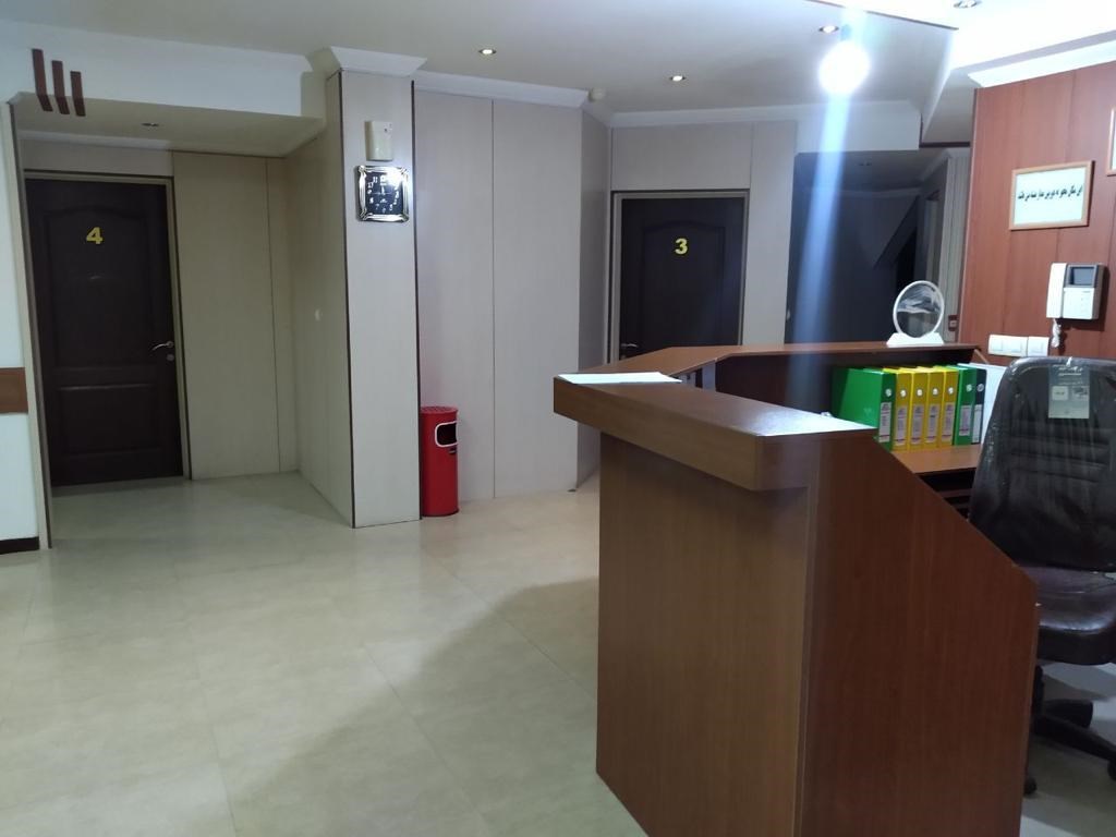 دکترمژگان نبات زاده