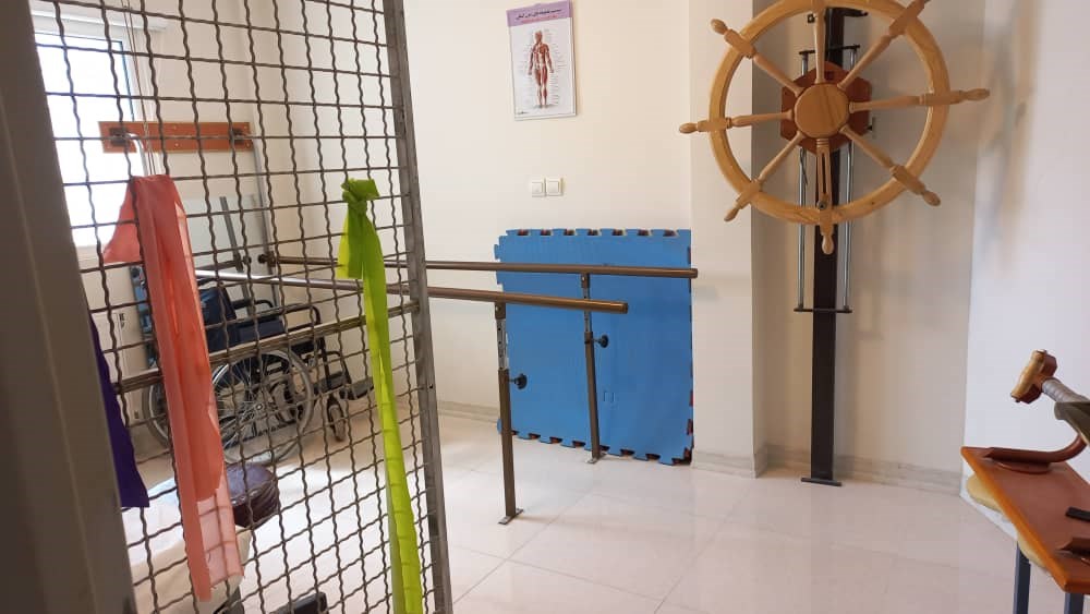 فیزیوتراپیست رزا قنبرپور