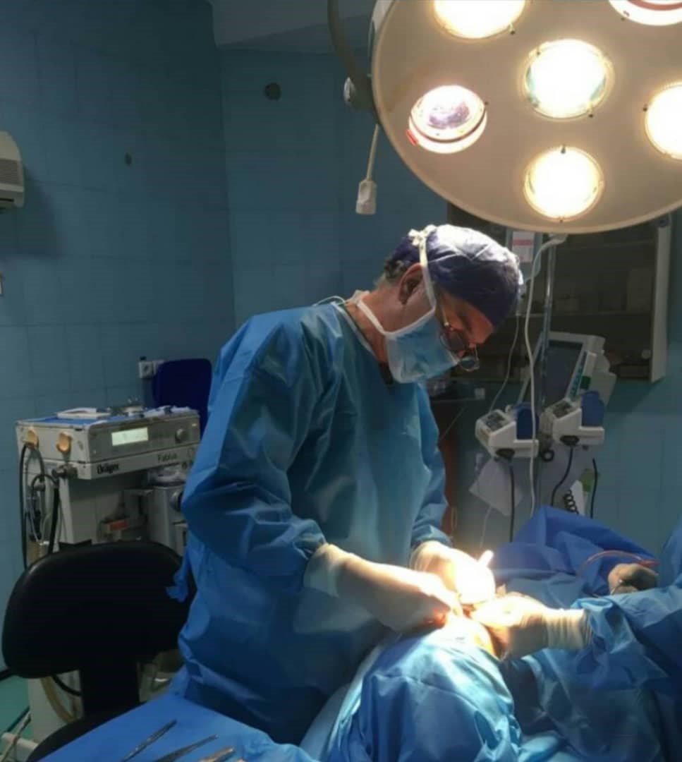 دکتر منصور توفیقی