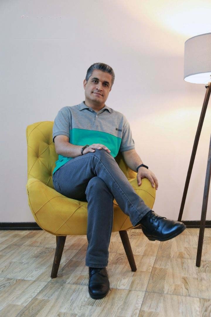 علی میوه نژاد