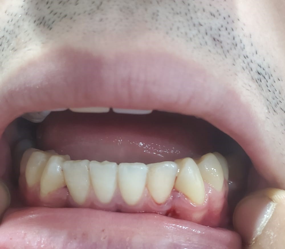 دکترمرتضی ابراهیمی راد،کلینیک دندانپزشکی کارون