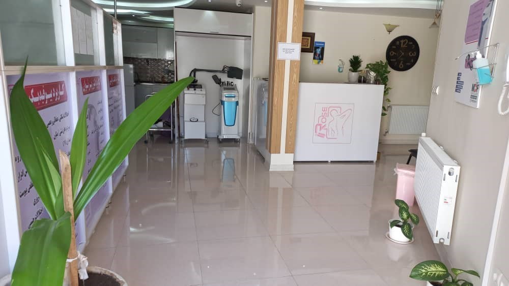 فیزیوتراپیست رزا قنبرپور