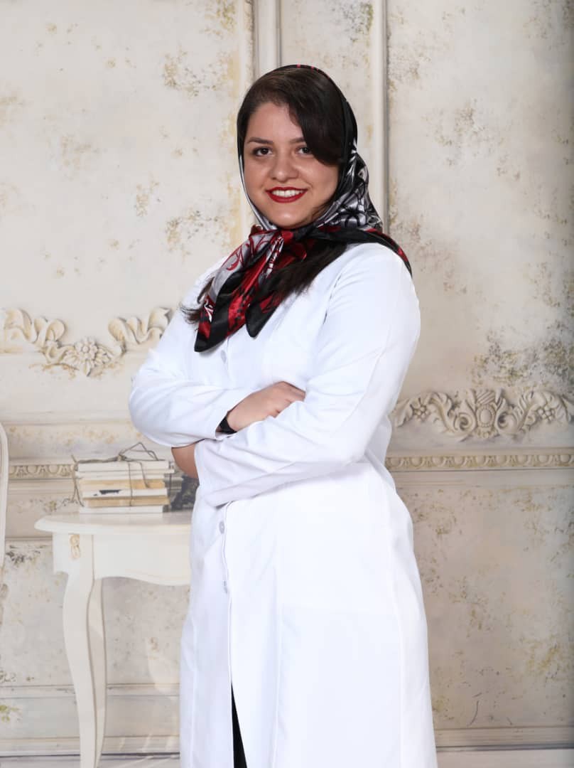 دکتر میترا وثوقی 