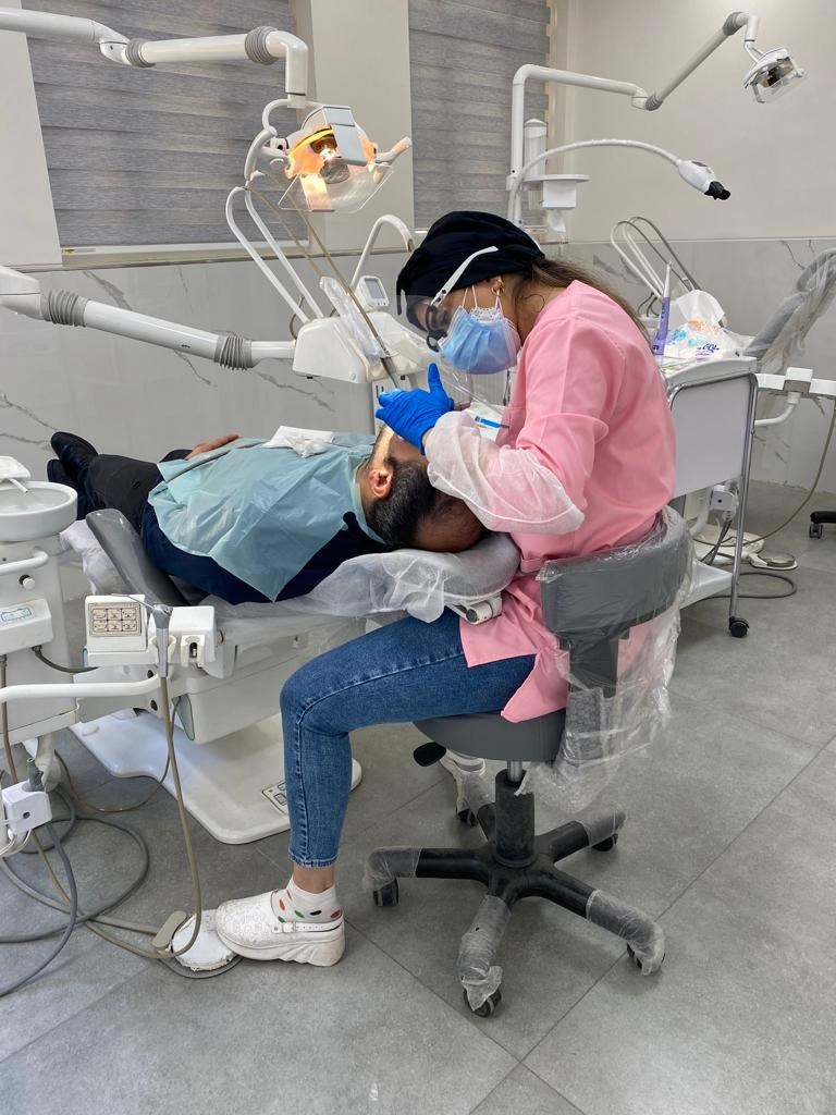 دکتر نسیم چرخند 