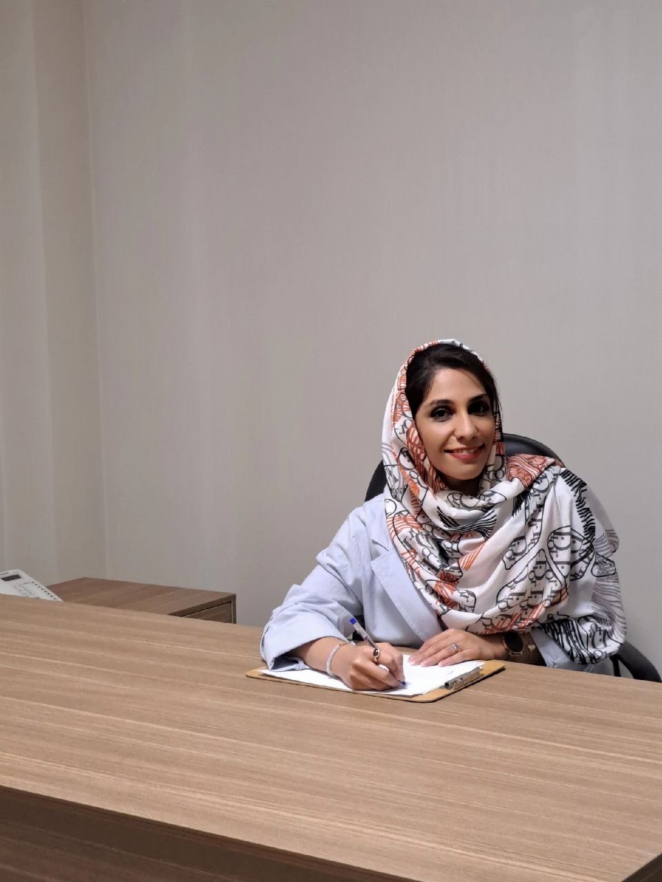 دکتر مریم مویدی مهر