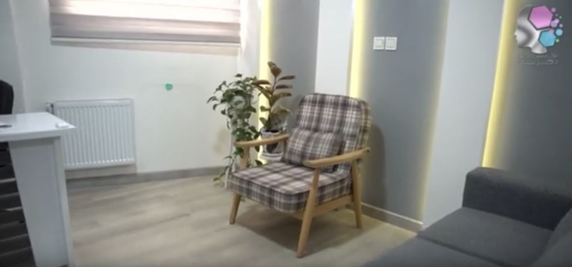 دکتر حسین بیات 