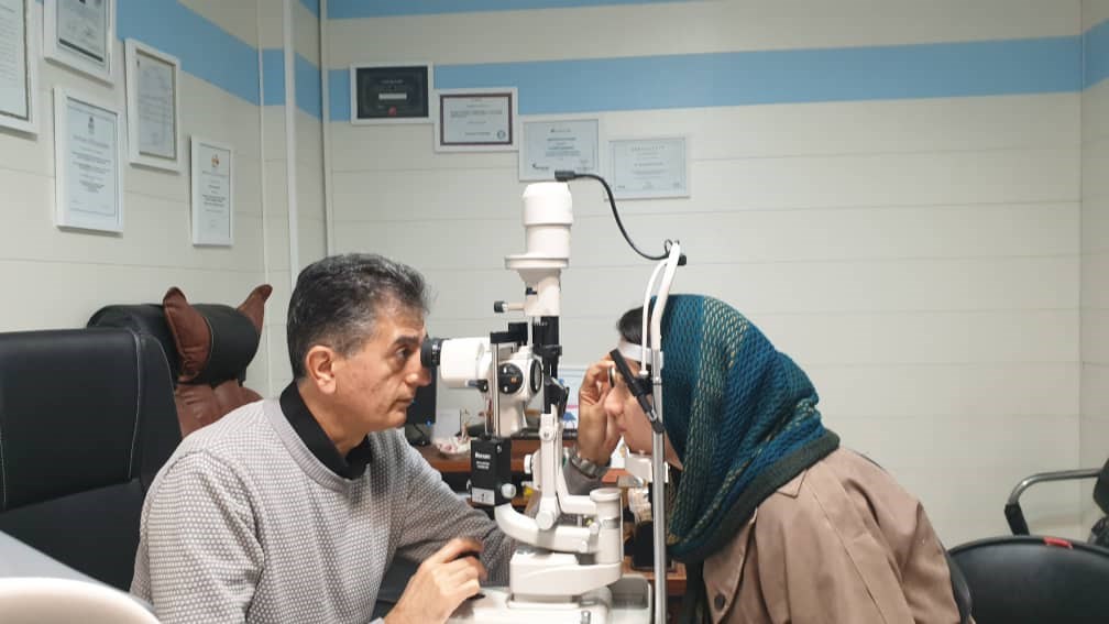  دکتر ناصح حکیم زاده جراح و متخصص بیماری های چشم