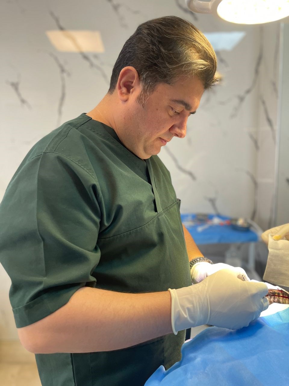 کلینیک فوق تخصصی آریایی دکتر سیدامیرعلی موسوی