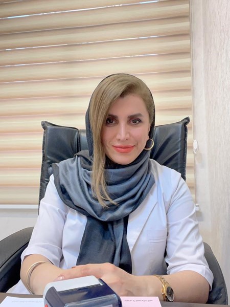 دکتر سعیده هاشمی 